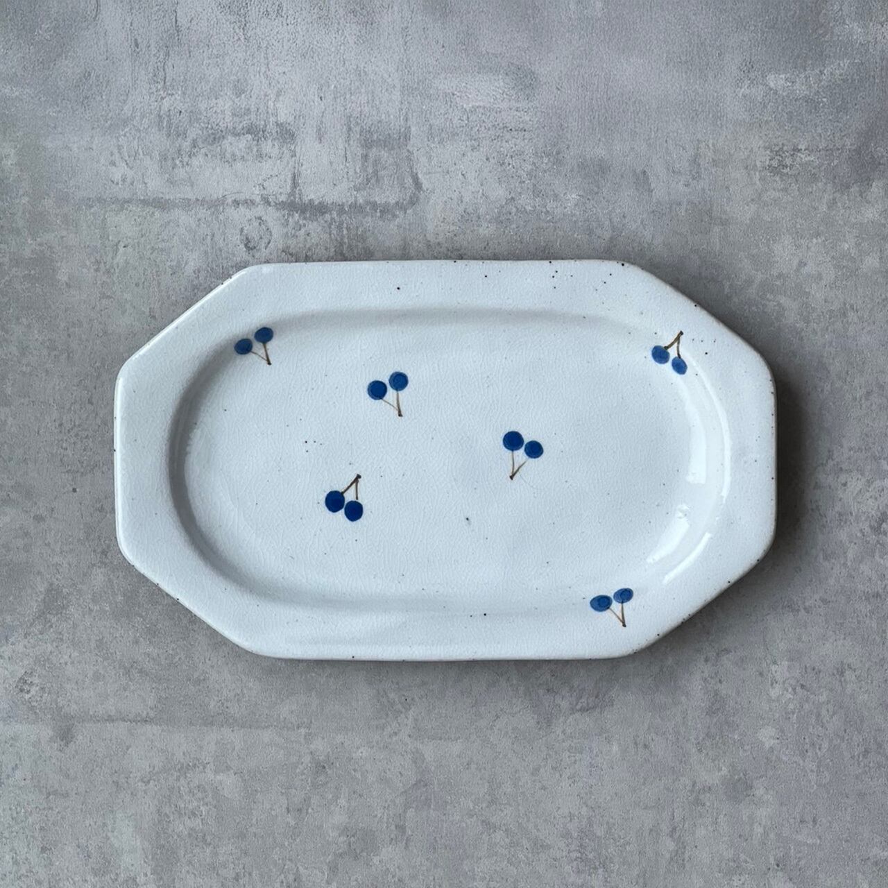 kohiki sakuranbo 八角中皿